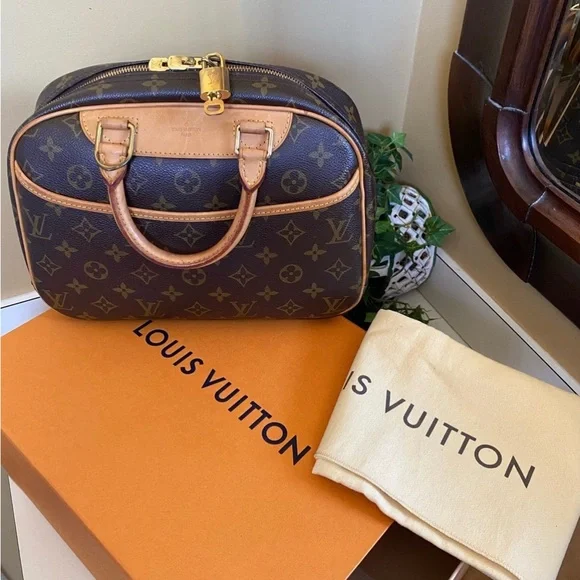 Louis Vuitton Deauville Brown Monogram Satchel